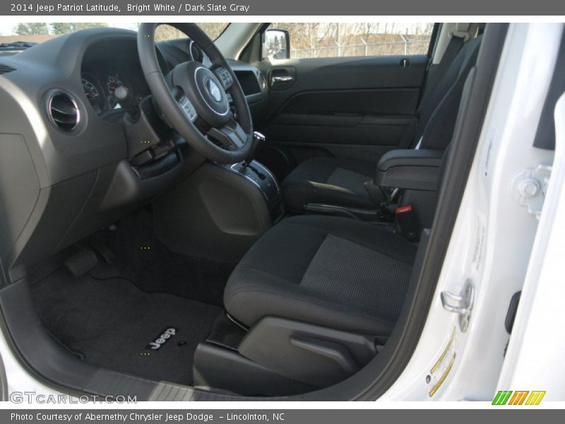 Bright White / Dark Slate Gray 2014 Jeep Patriot Latitude