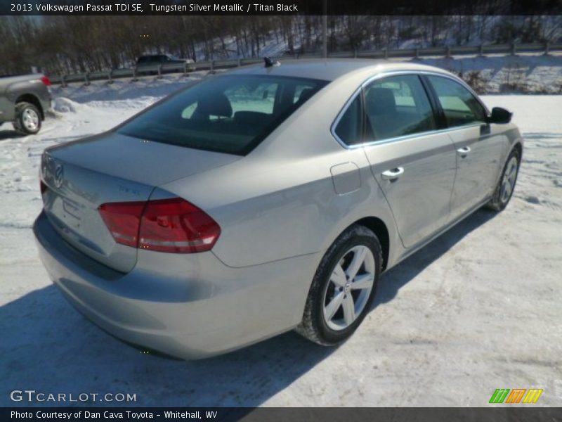 Tungsten Silver Metallic / Titan Black 2013 Volkswagen Passat TDI SE