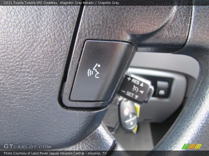 Magnetic Gray Metallic / Graphite Gray 2011 Toyota Tundra SR5 CrewMax