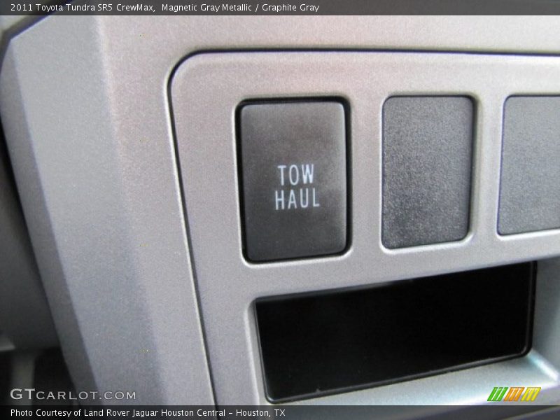 Magnetic Gray Metallic / Graphite Gray 2011 Toyota Tundra SR5 CrewMax