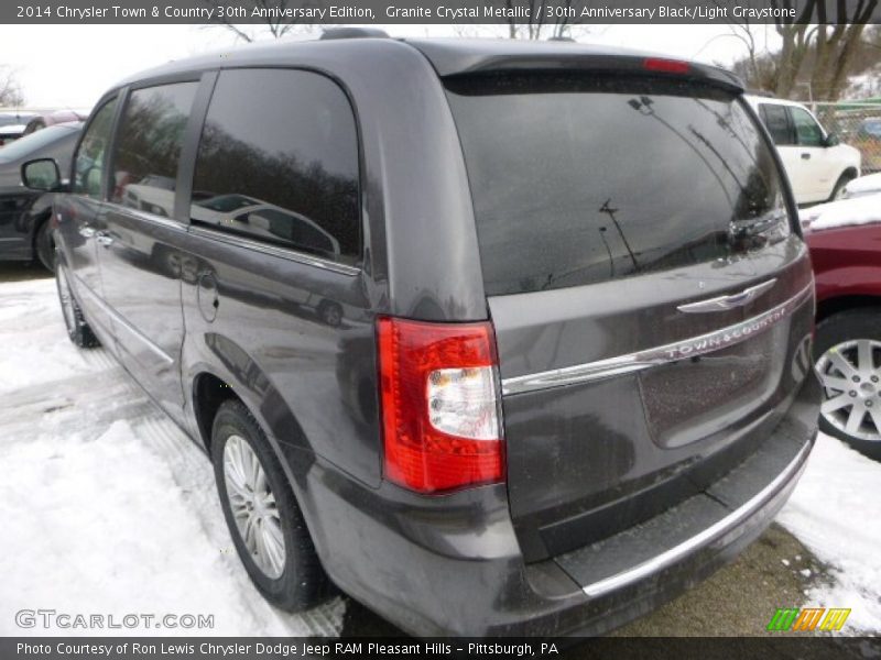 Granite Crystal Metallic / 30th Anniversary Black/Light Graystone 2014 Chrysler Town & Country 30th Anniversary Edition