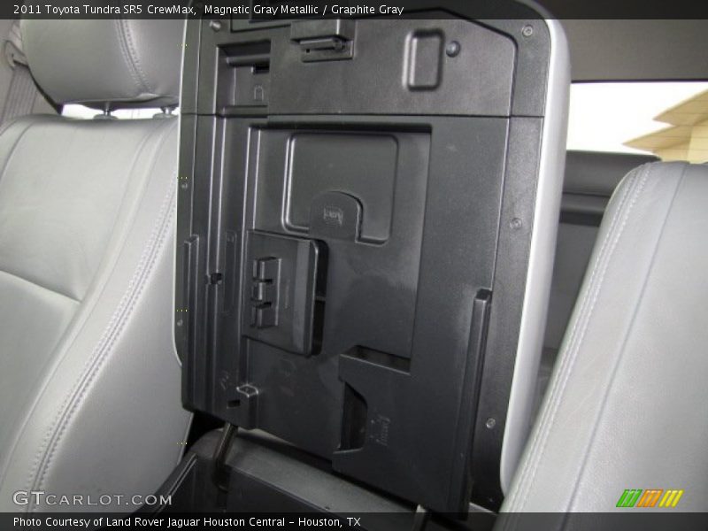 Magnetic Gray Metallic / Graphite Gray 2011 Toyota Tundra SR5 CrewMax