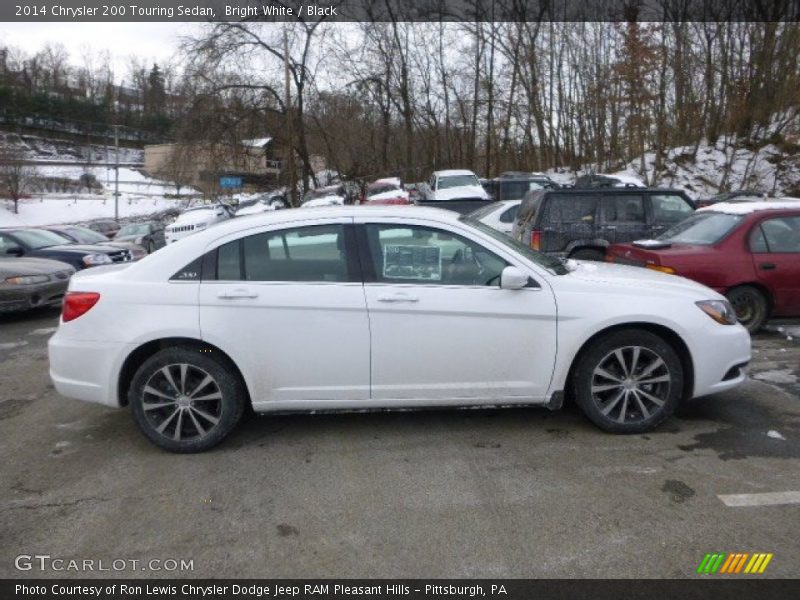 Bright White / Black 2014 Chrysler 200 Touring Sedan