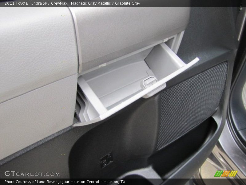 Magnetic Gray Metallic / Graphite Gray 2011 Toyota Tundra SR5 CrewMax
