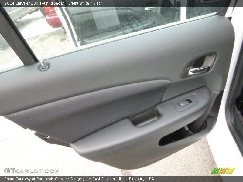 Bright White / Black 2014 Chrysler 200 Touring Sedan