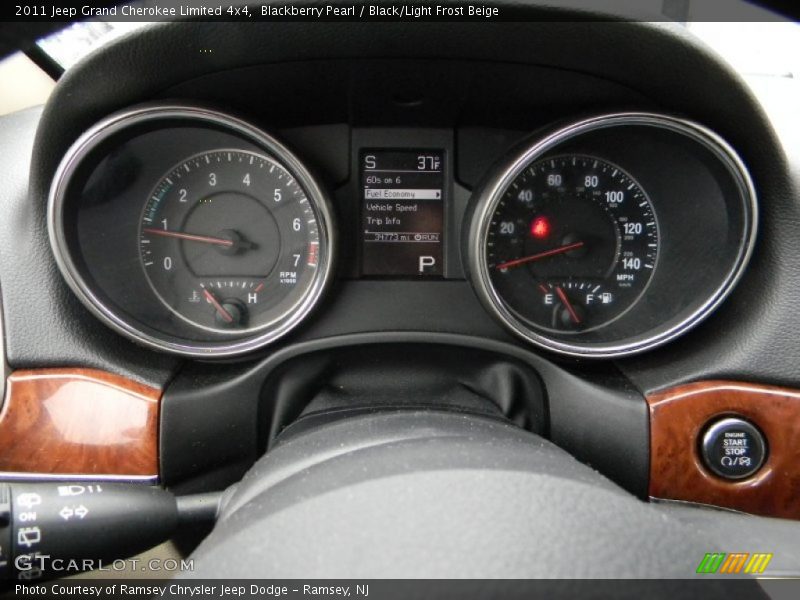 Blackberry Pearl / Black/Light Frost Beige 2011 Jeep Grand Cherokee Limited 4x4