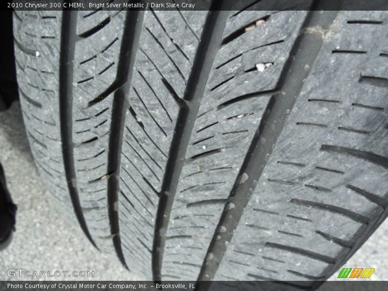 Bright Silver Metallic / Dark Slate Gray 2010 Chrysler 300 C HEMI
