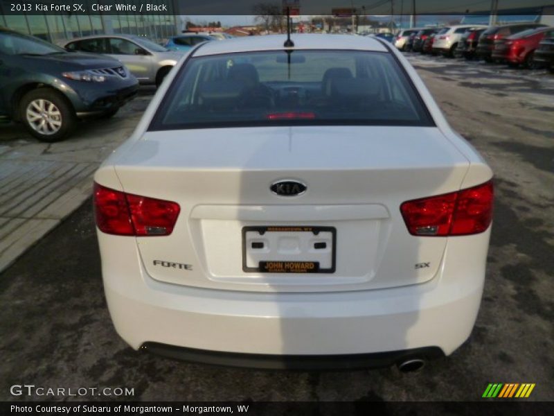 Clear White / Black 2013 Kia Forte SX