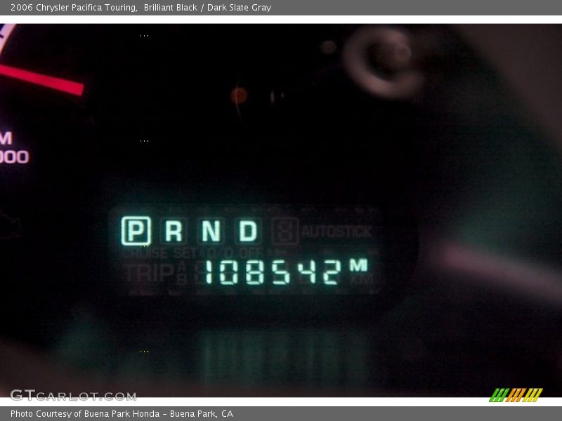 Brilliant Black / Dark Slate Gray 2006 Chrysler Pacifica Touring