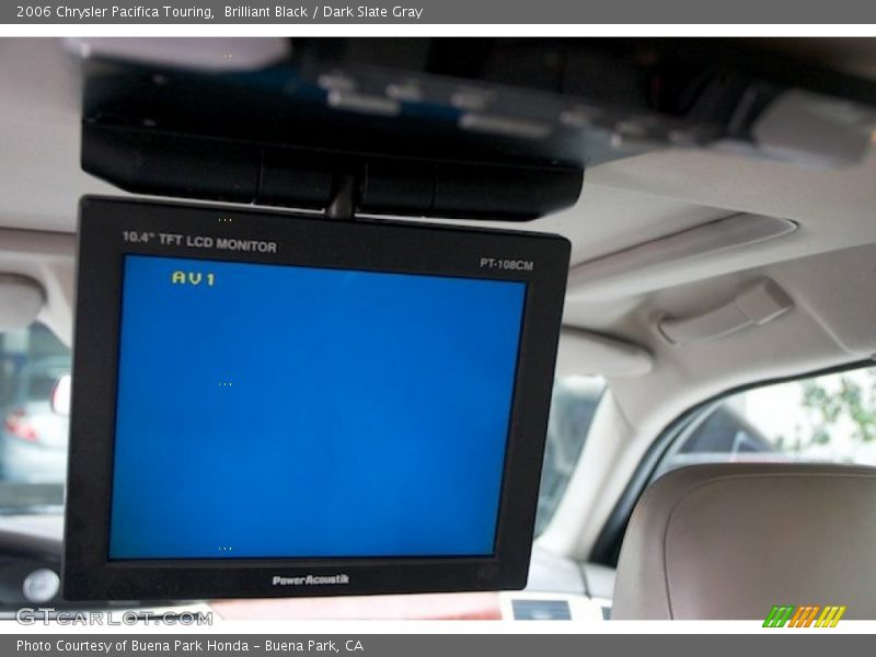 Brilliant Black / Dark Slate Gray 2006 Chrysler Pacifica Touring