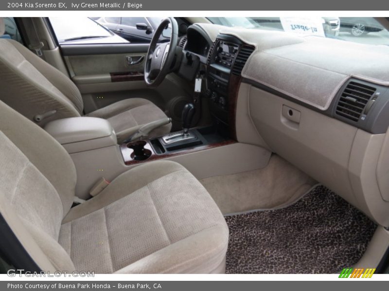 Ivy Green Metallic / Beige 2004 Kia Sorento EX