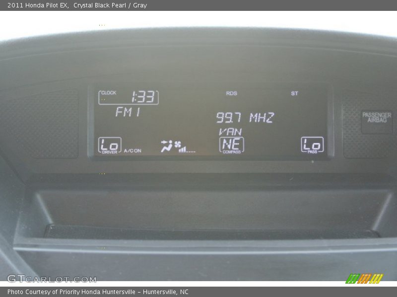 Crystal Black Pearl / Gray 2011 Honda Pilot EX
