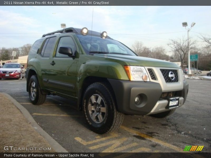 Metallic Green / Pro 4X Gray/Steel 2011 Nissan Xterra Pro-4X 4x4