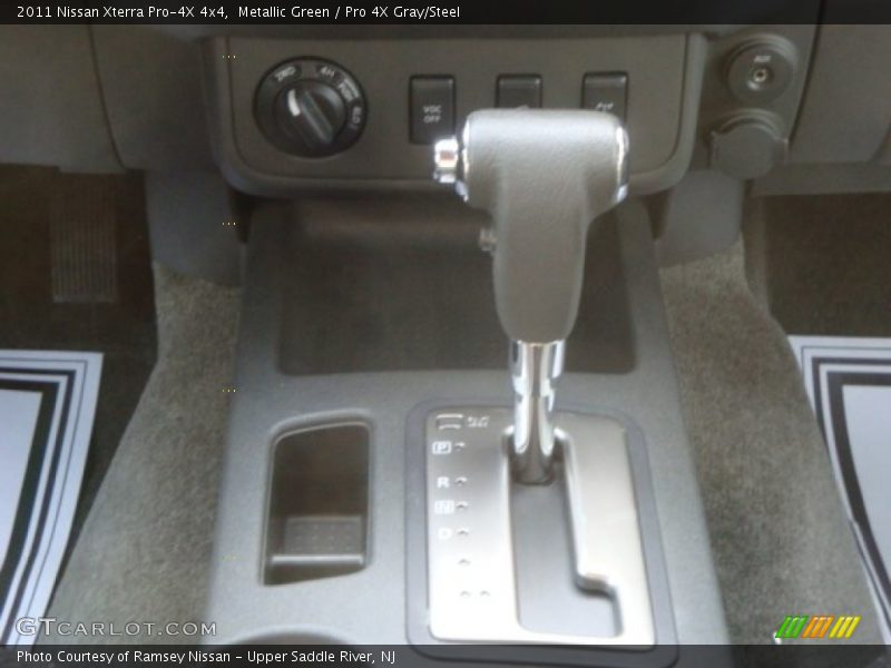  2011 Xterra Pro-4X 4x4 5 Speed Automatic Shifter