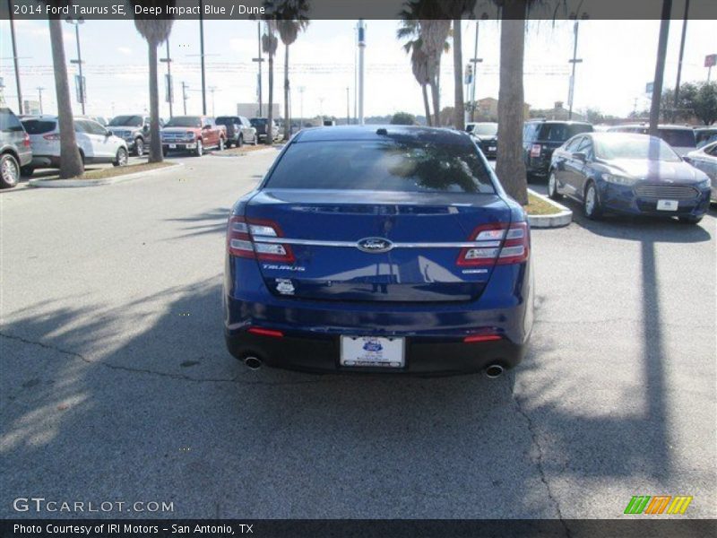 Deep Impact Blue / Dune 2014 Ford Taurus SE