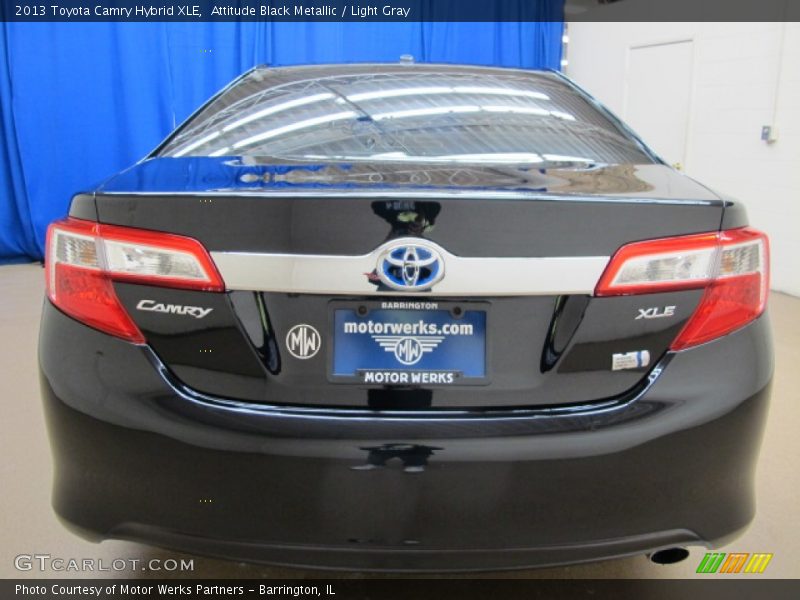 Attitude Black Metallic / Light Gray 2013 Toyota Camry Hybrid XLE