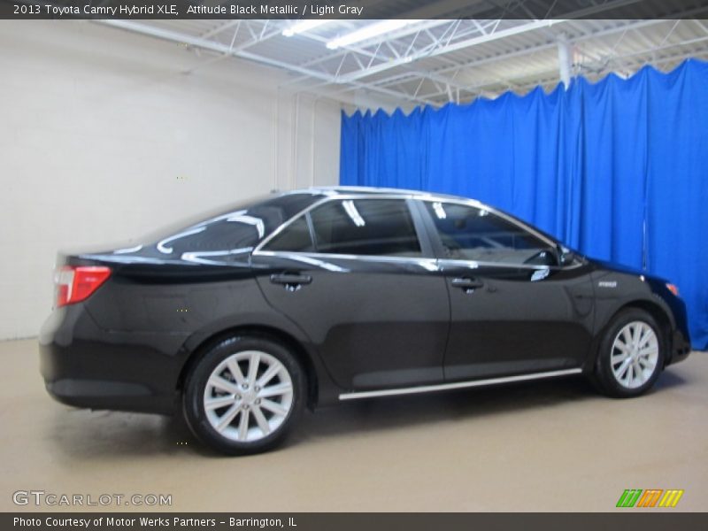 Attitude Black Metallic / Light Gray 2013 Toyota Camry Hybrid XLE