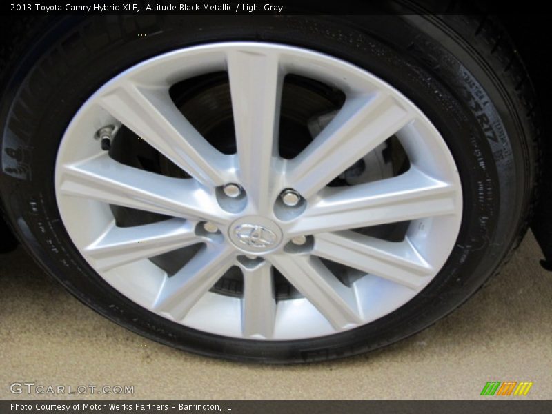 Attitude Black Metallic / Light Gray 2013 Toyota Camry Hybrid XLE