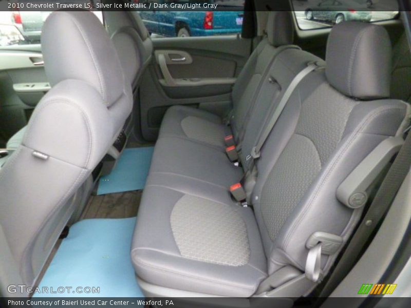Silver Ice Metallic / Dark Gray/Light Gray 2010 Chevrolet Traverse LS
