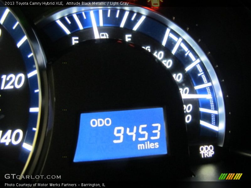 Attitude Black Metallic / Light Gray 2013 Toyota Camry Hybrid XLE
