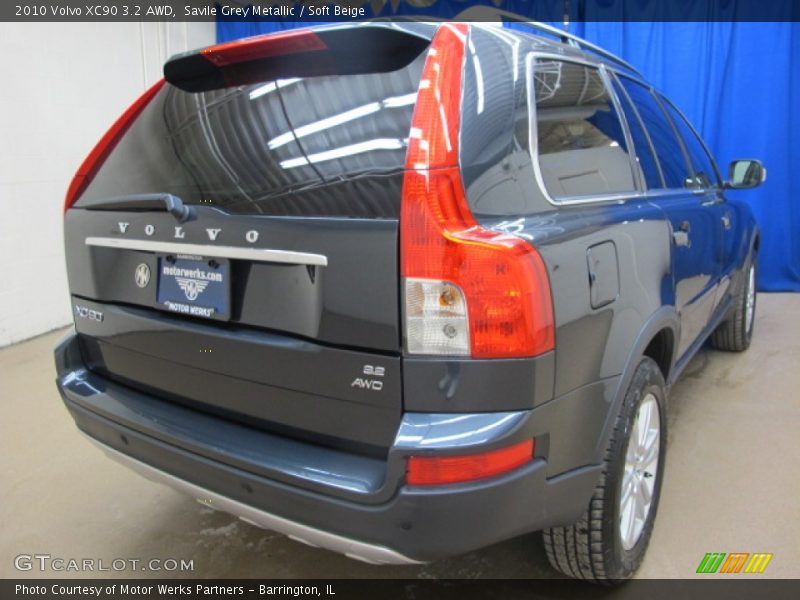 Savile Grey Metallic / Soft Beige 2010 Volvo XC90 3.2 AWD