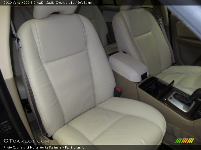 Savile Grey Metallic / Soft Beige 2010 Volvo XC90 3.2 AWD