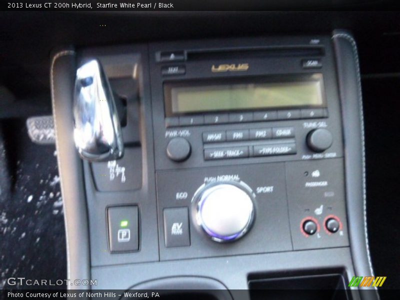 Starfire White Pearl / Black 2013 Lexus CT 200h Hybrid