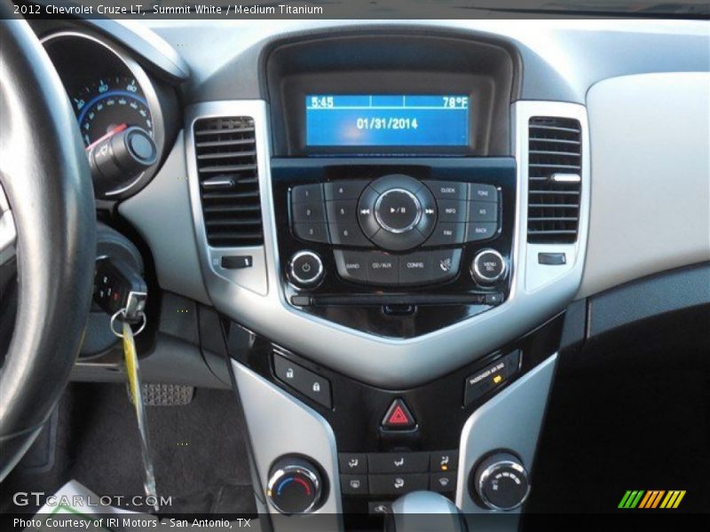 Summit White / Medium Titanium 2012 Chevrolet Cruze LT