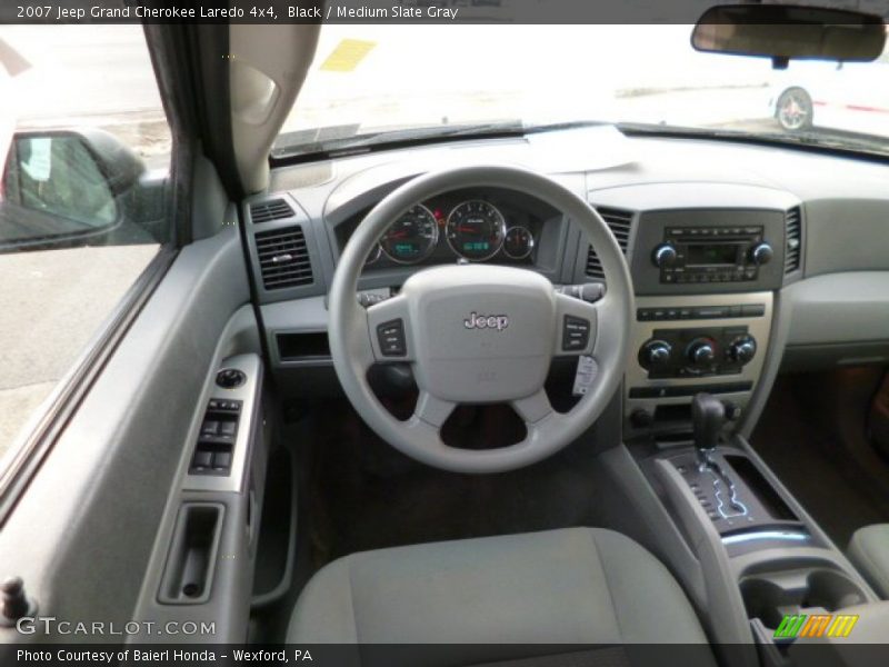 Black / Medium Slate Gray 2007 Jeep Grand Cherokee Laredo 4x4