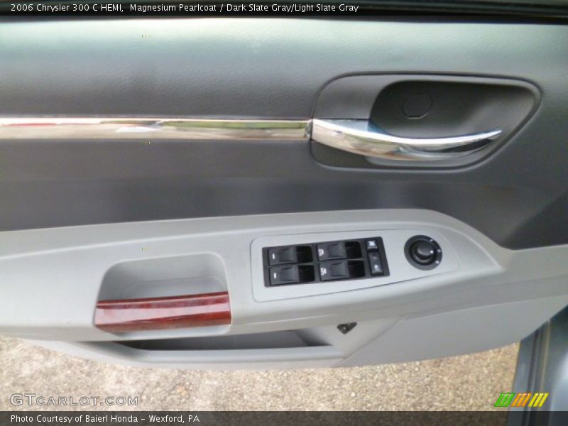 Magnesium Pearlcoat / Dark Slate Gray/Light Slate Gray 2006 Chrysler 300 C HEMI