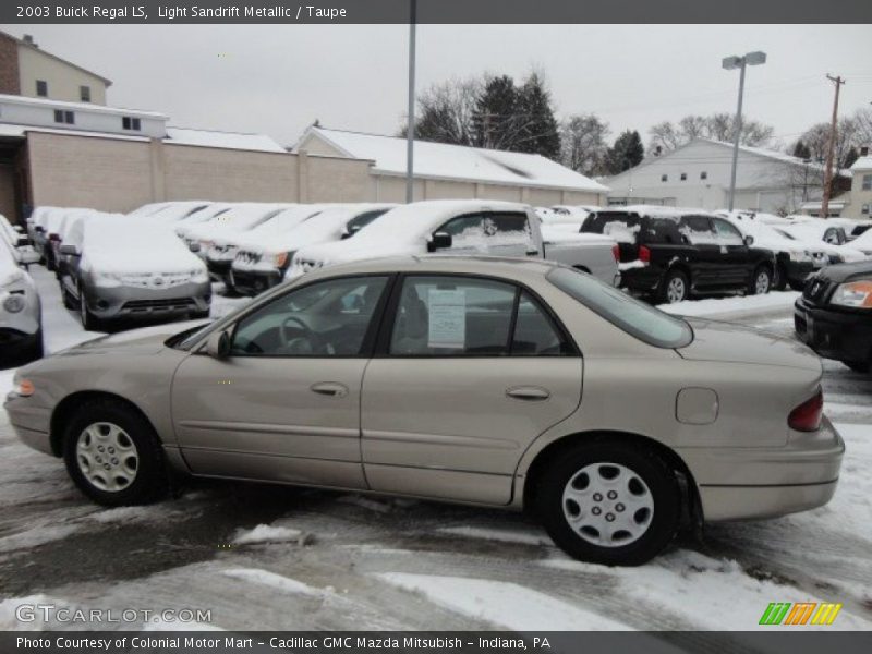 Light Sandrift Metallic / Taupe 2003 Buick Regal LS