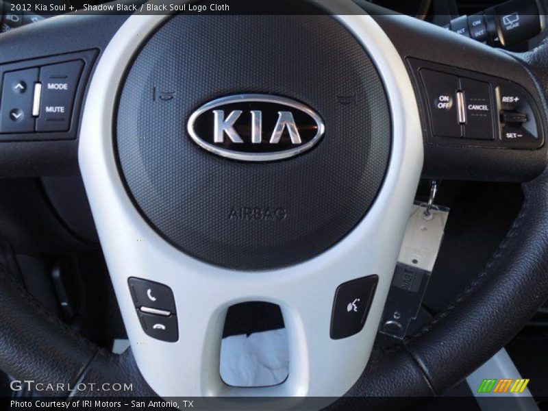 Shadow Black / Black Soul Logo Cloth 2012 Kia Soul +