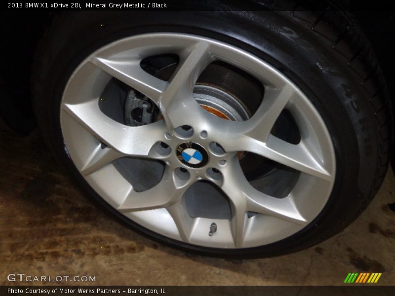 Mineral Grey Metallic / Black 2013 BMW X1 xDrive 28i