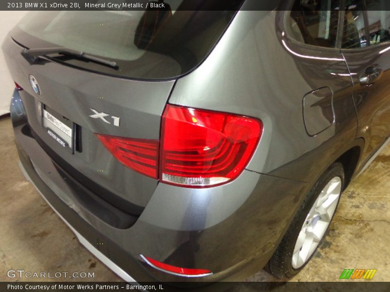 Mineral Grey Metallic / Black 2013 BMW X1 xDrive 28i