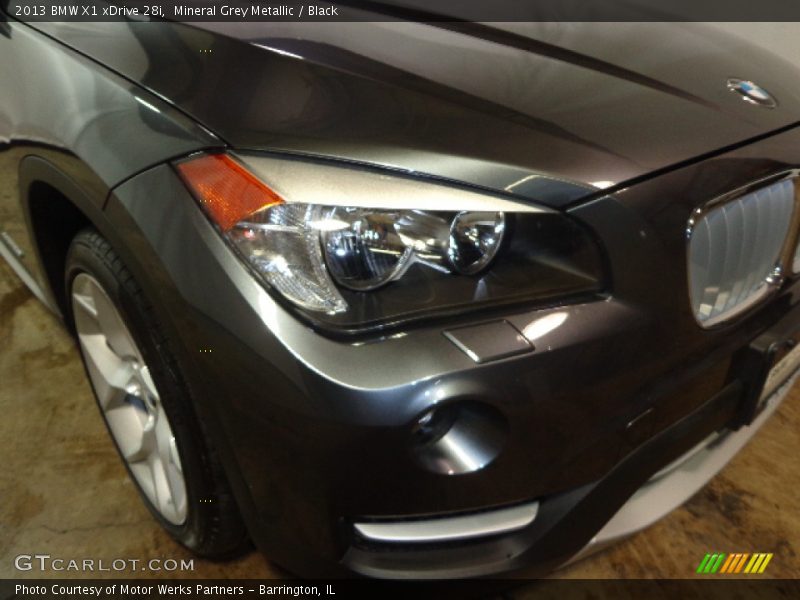 Mineral Grey Metallic / Black 2013 BMW X1 xDrive 28i