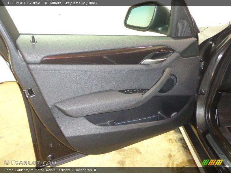Mineral Grey Metallic / Black 2013 BMW X1 xDrive 28i