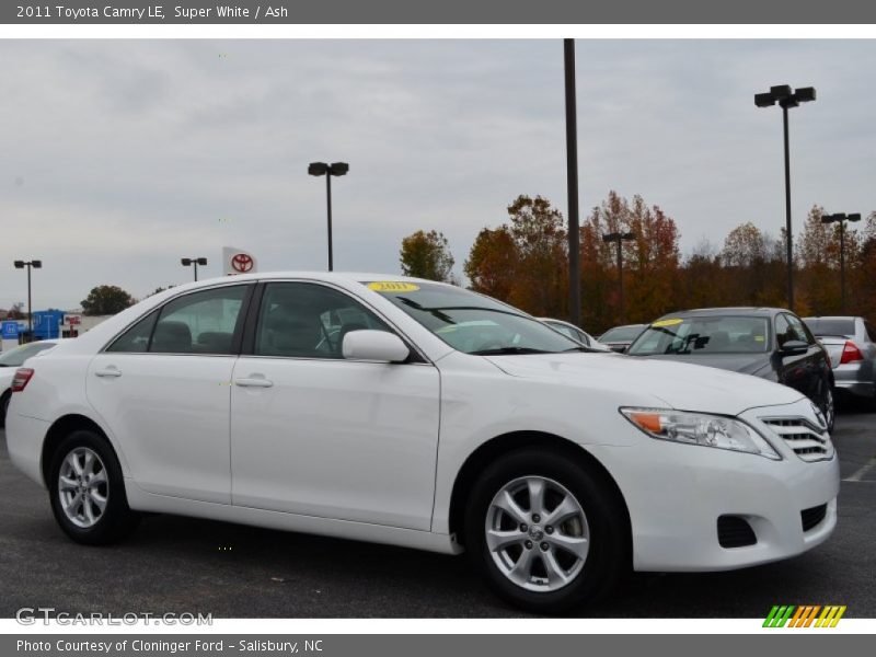 Super White / Ash 2011 Toyota Camry LE