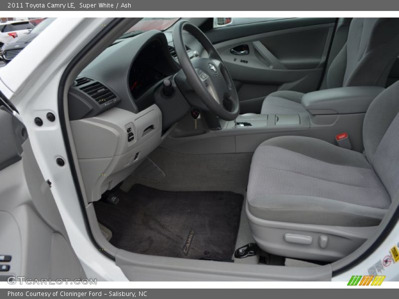 Super White / Ash 2011 Toyota Camry LE
