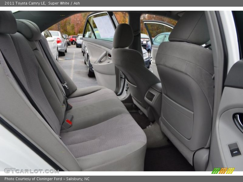 Super White / Ash 2011 Toyota Camry LE