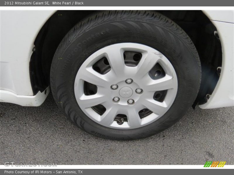 White Pearl / Black 2012 Mitsubishi Galant SE