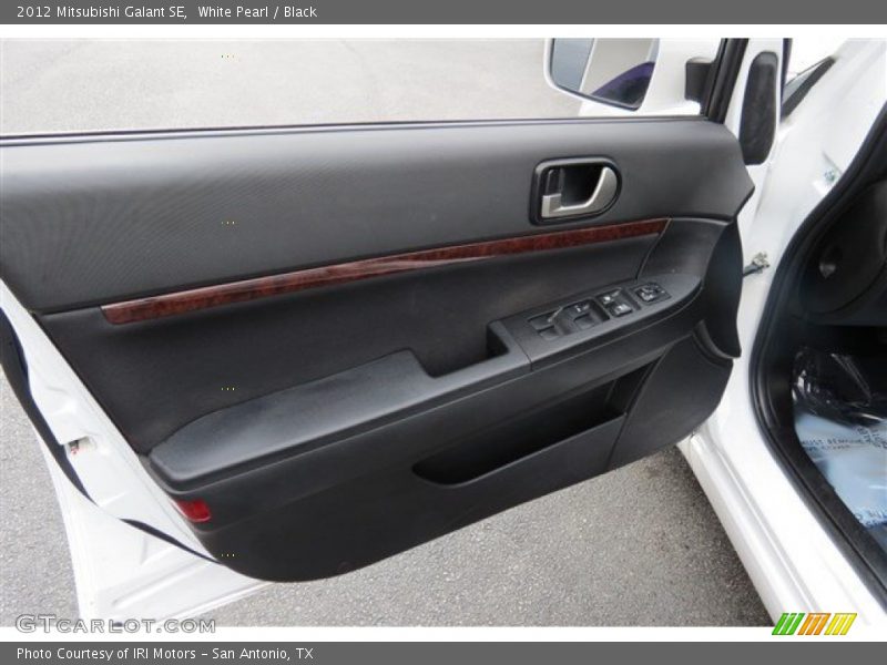 White Pearl / Black 2012 Mitsubishi Galant SE