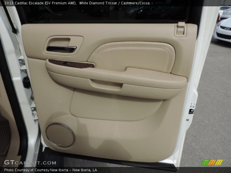 White Diamond Tricoat / Cashmere/Cocoa 2013 Cadillac Escalade ESV Premium AWD