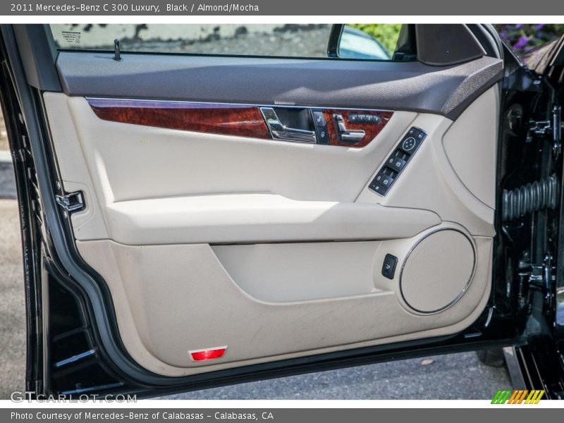 Black / Almond/Mocha 2011 Mercedes-Benz C 300 Luxury