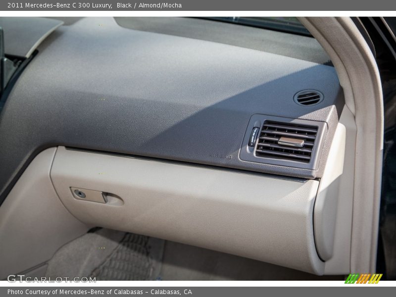Black / Almond/Mocha 2011 Mercedes-Benz C 300 Luxury
