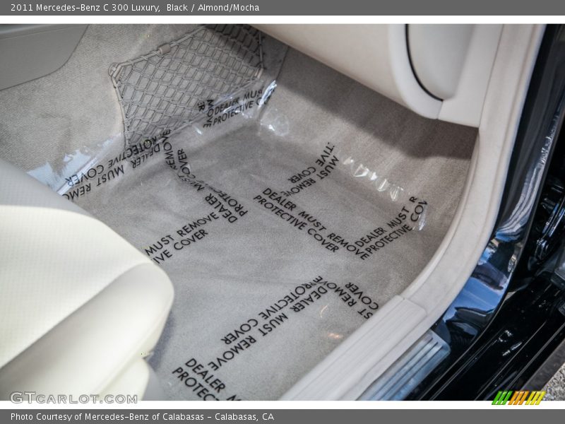 Black / Almond/Mocha 2011 Mercedes-Benz C 300 Luxury