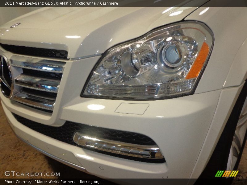 Arctic White / Cashmere 2011 Mercedes-Benz GL 550 4Matic