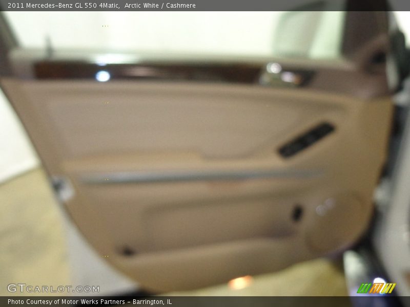 Arctic White / Cashmere 2011 Mercedes-Benz GL 550 4Matic