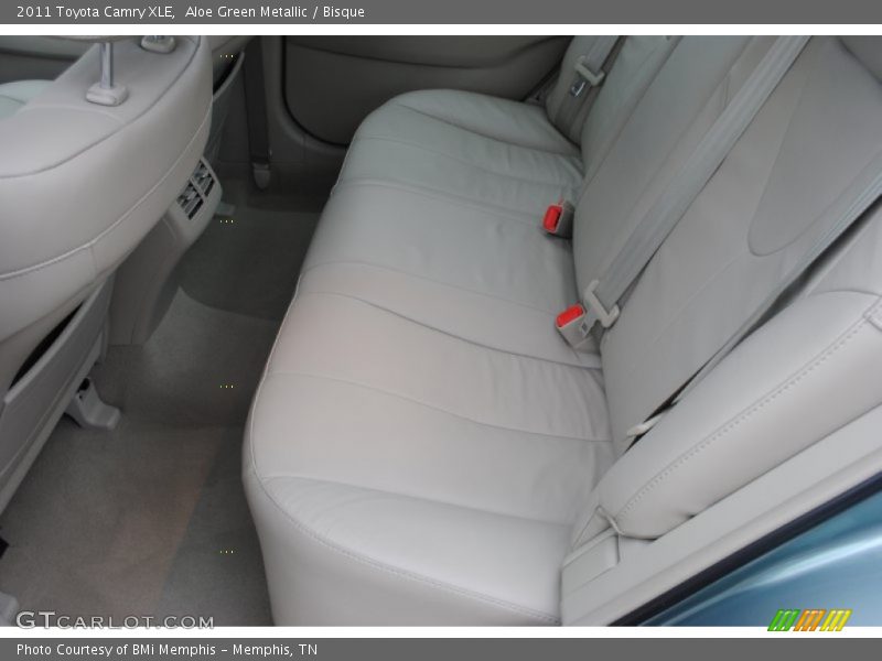 Aloe Green Metallic / Bisque 2011 Toyota Camry XLE