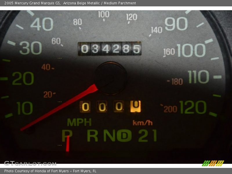 Arizona Beige Metallic / Medium Parchment 2005 Mercury Grand Marquis GS