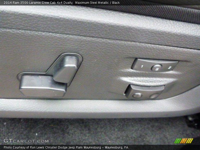 Maximum Steel Metallic / Black 2014 Ram 3500 Laramie Crew Cab 4x4 Dually